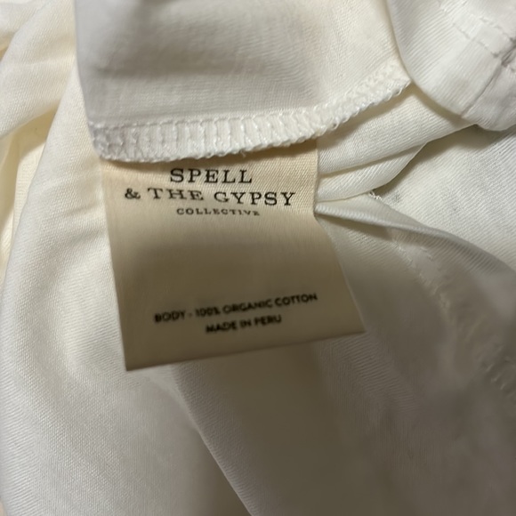 Spell & the Gypsy  Purple Moon Organic Boyfriend Tee Off White NWT Small - Picture 7 of 8